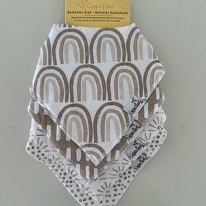 NWT Copper Pearl Bandana Bibs